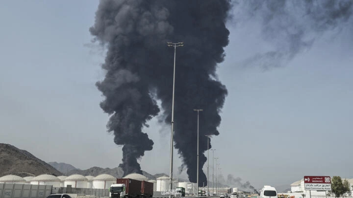 UAE Reports New Iran Drone Attacks as Strait of Hormuz Crisis Worsens